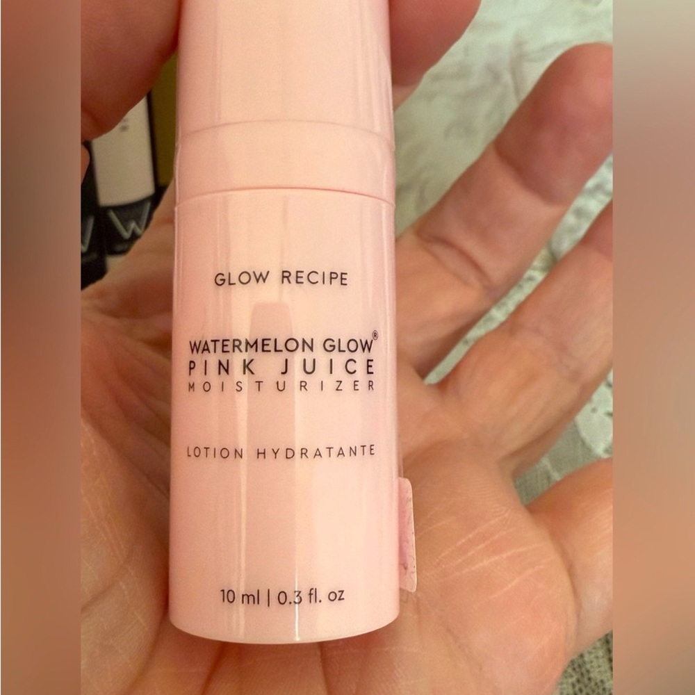 Glow Recipe Watermelon Glow Pink Juice Moisturizer and Niacinamide Dew Drops Set - Picture 2 of 3